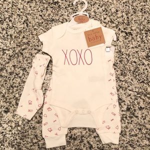 Rae Dunn Baby Valentine’s Day Set 0-3 Months